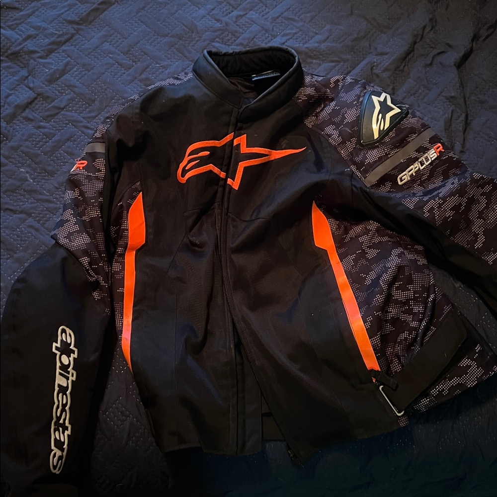 Alpinestars Men's Performance Jacket in Black and Orange
